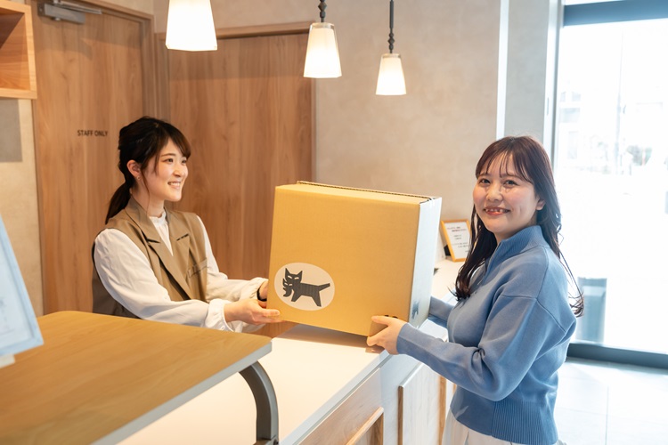 往復宅配便サービス（入卒時各１回１個まで）