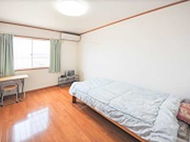女性専用校内宿舎（ツイン）（女性のみ）の外観・室内