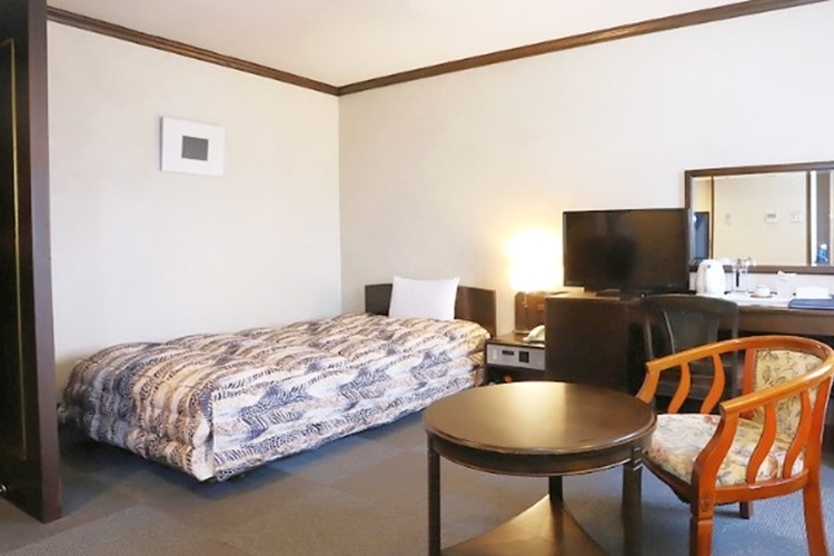 ホテルサンレア２１（シングル）昼食なし（男女可）の外観・室内