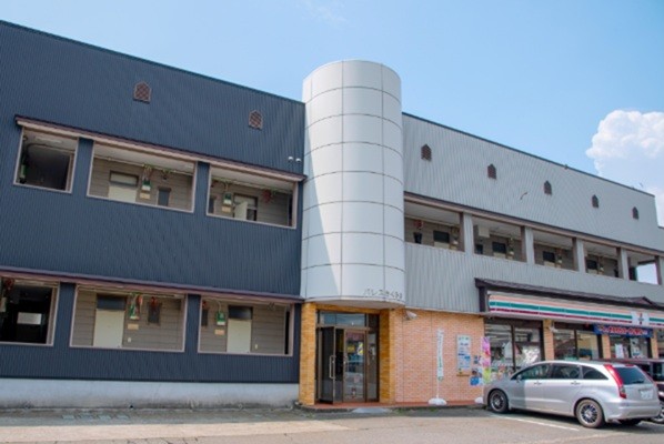 パレスさくらB（自炊ツイン）（男女可）の外観・室内