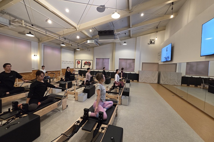 『マシンピラティス』無料利用可能