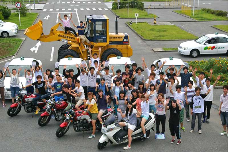 長坂自動車教習所の合宿免許