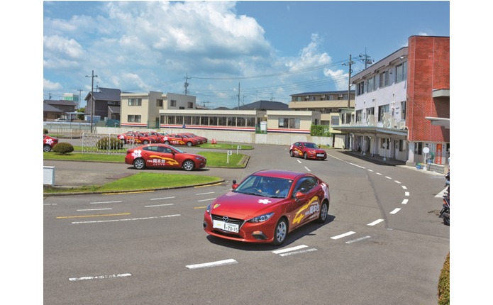 宇都宮岡本台自動車学校の教習コースの写真